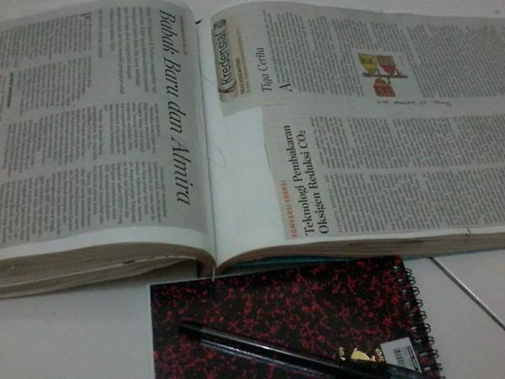 Koleksi kliping koran. (Foto : Elvidayanty)