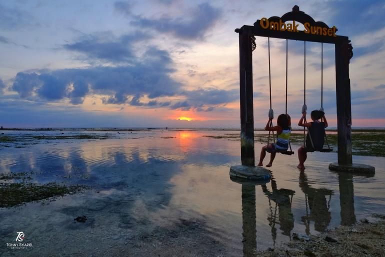 Ayunan cinta di Gili Trawangan. (Sumber: koleksi pribadi/Kompasianer Tonny Syiariel)