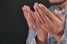 Muslim Pray | Sumber : Canva