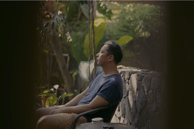 Aktor Ringgo Agus Rahman dalam film pendek Tenang.(YouTube Yura Yunita via kompas.com)