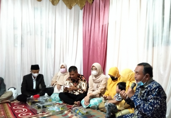 Gambar : Serah terima pihak keluarga (Dokpri)