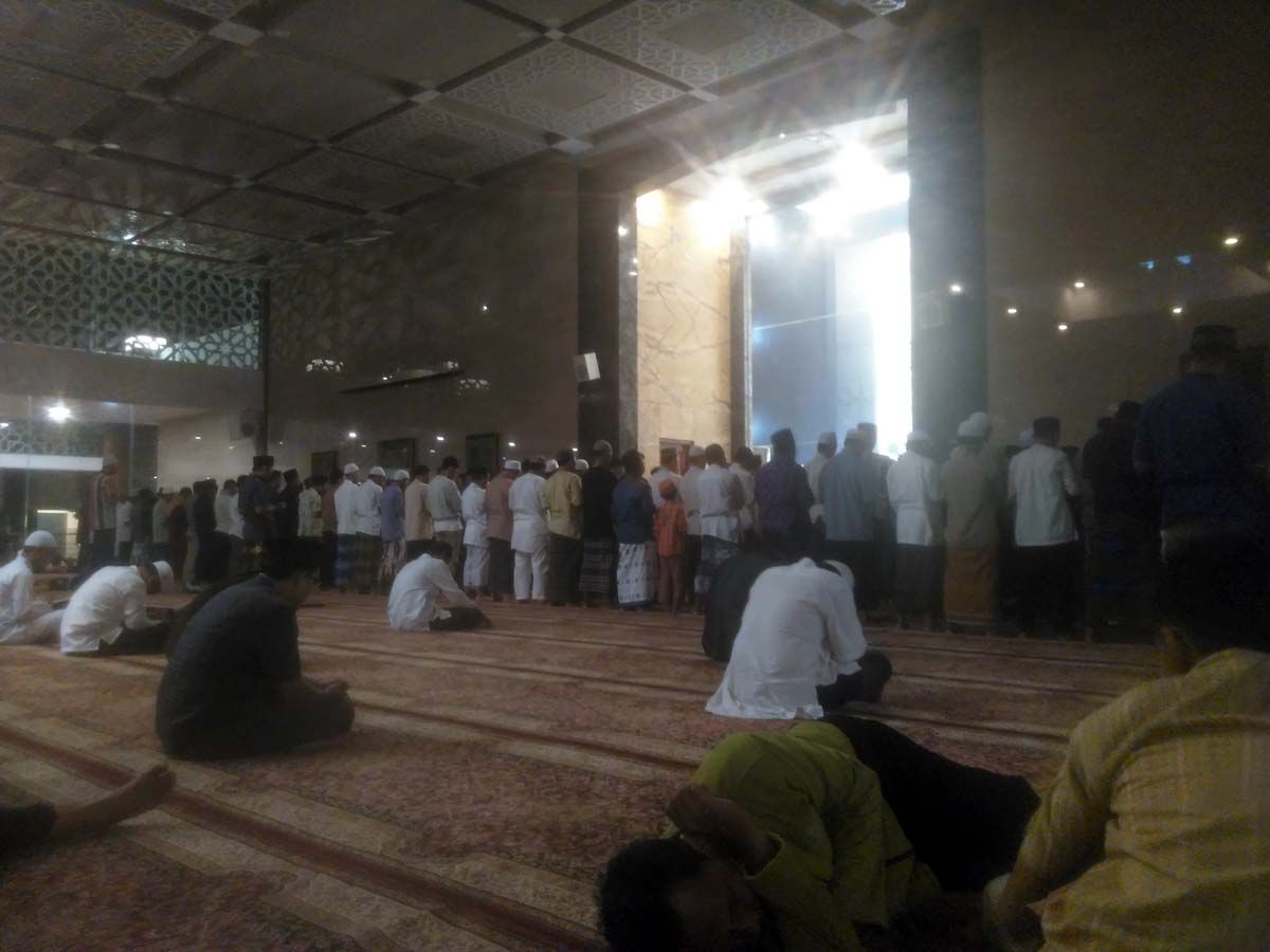 Shalat malam atau tahajud digelar selama 2 jam. (Dok. pri)