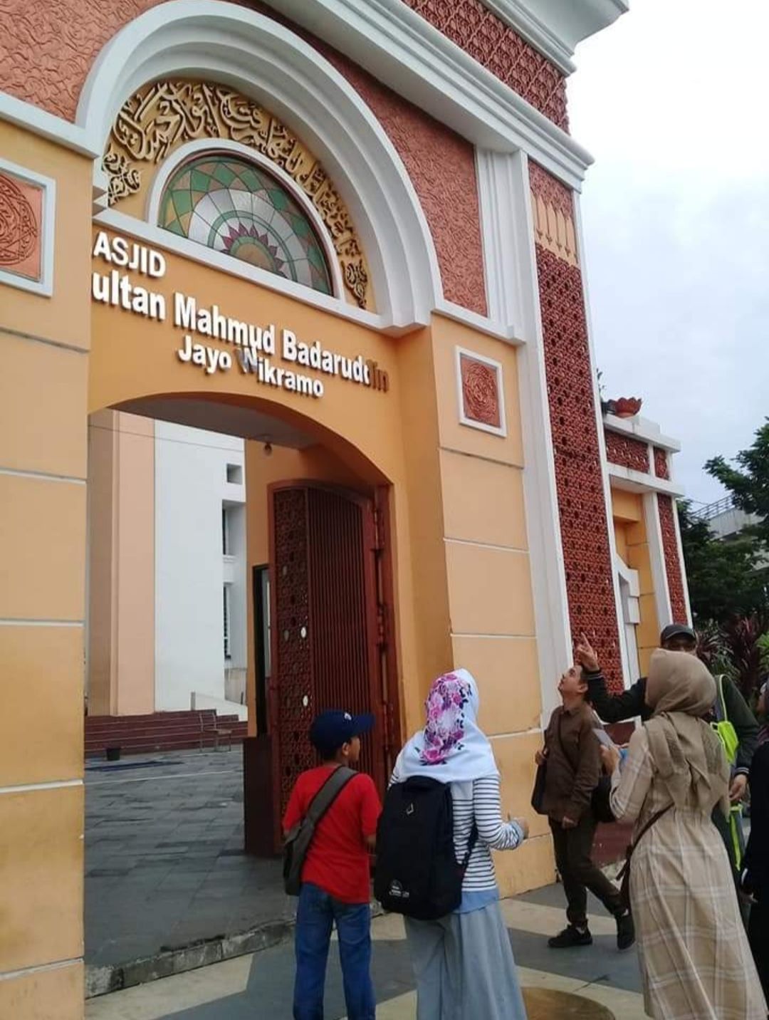 Gerbang Masjid SM Jayo Wikramo (Dok.Pribadi) 
