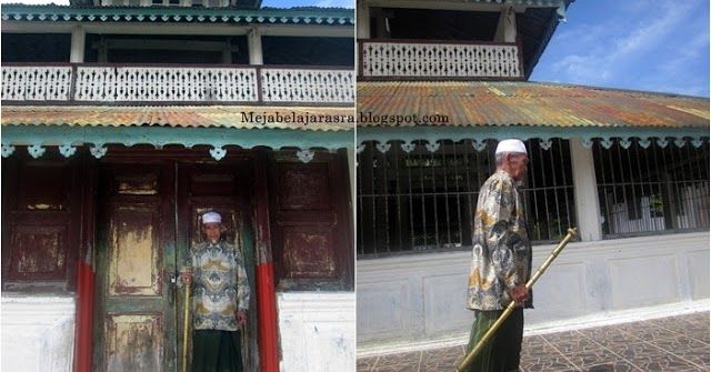 Bangunan Masjid Lama, Sumber [Status Aceh]