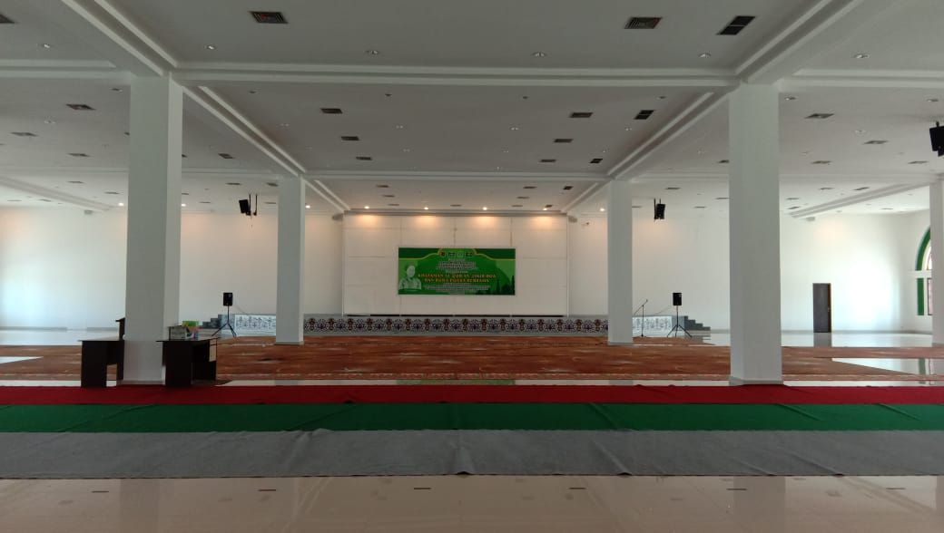 Ruang Serbaguna Terletak di Lantai Dasar Masjid Agung Al Ikhlas PPU (Dokpri @AMS99)