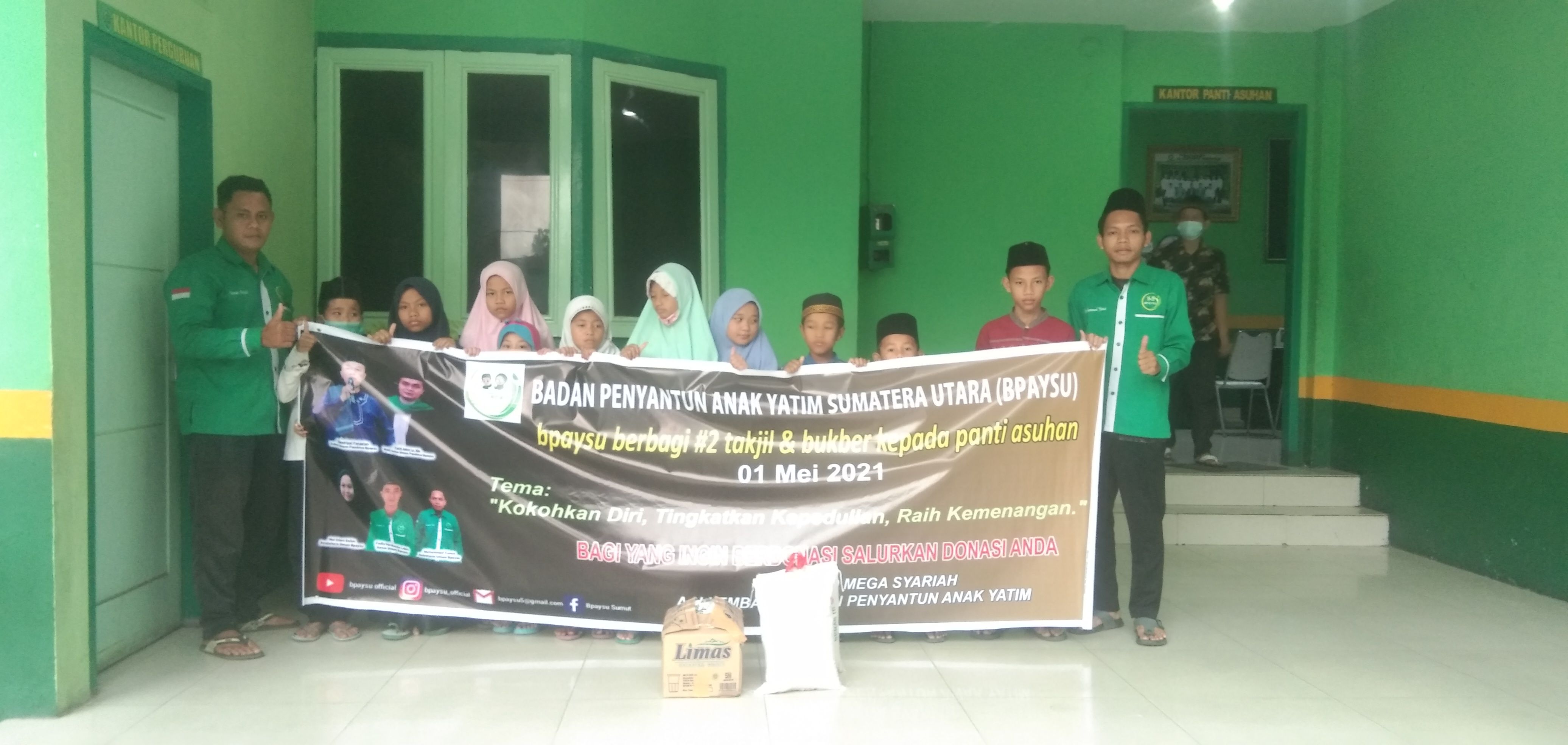 Berbagi Takjil Di Panti asuhan