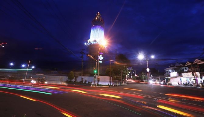 Malam di jalanan kota Mojokerto