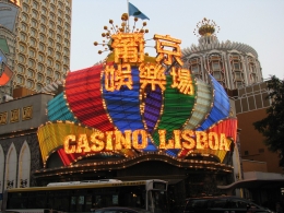 Casino Lisboa Macau. Foto oleh Shankar s. via Flickr.com