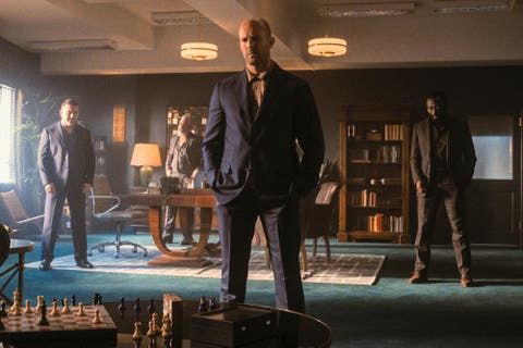 Aksi Statham (sumber: filmdaily.co)