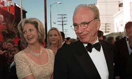 Rupert Murdoch dan Anna Maria Torv (The Guardian)