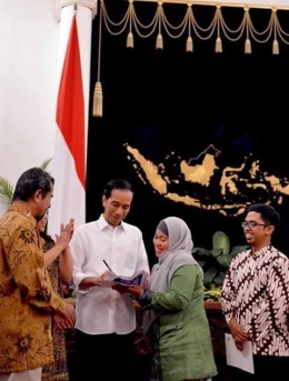 Memberikan Ucapan Selamat Kepada Pak Presiden Jokowi | Dokpri