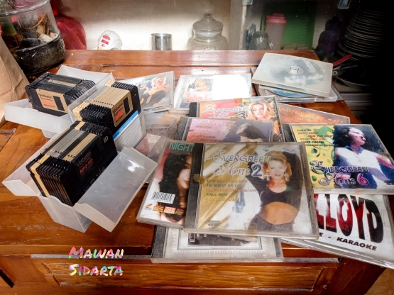 Koleksi kaset CD (Dokumentasi Mawan Sidarta)