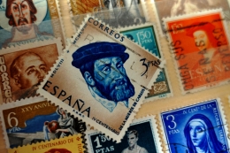 Kolektor identik dengan barang antik seperti perangko. Namun, alasan apa yang membuat orang punya hobi menjadi kolektor? (moritz320/Pixabay)