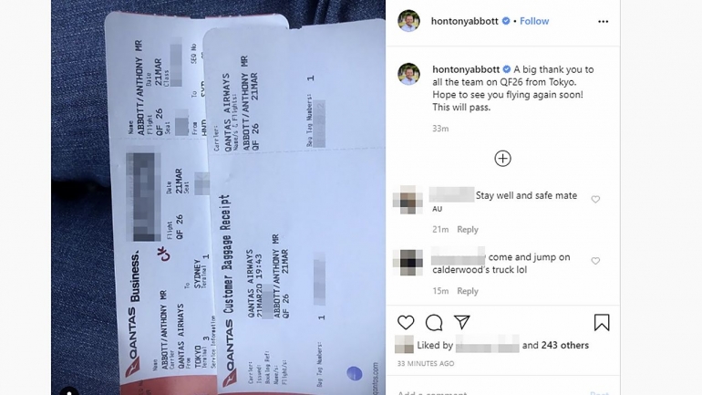 Tangkapan layar foto Tony Abott yang memperlihatkan boarding passnya yang kemudian digunakan oleh para peretas | Foto diambil dari Gizmodo Australia