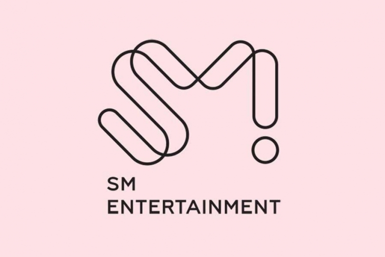 Logo SM Entertainment. | Soompi