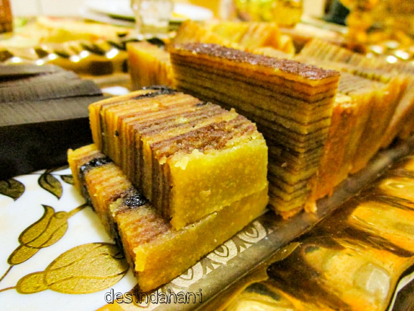 Kue lapis susu khas Palembang (sumber: dokumentasi pribadi penulis)