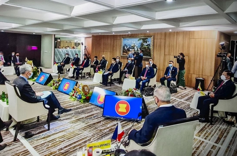 Pertemuan ASEAN di Jakarta 24 April lalu. Photo: EPA
