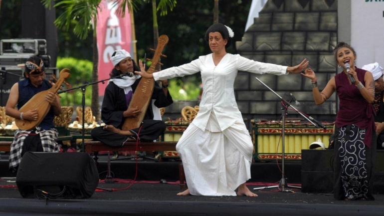 Salah satu pementasan orkestra Sound of Borobudur: ANTARA FOTO/Anis Efizudin
