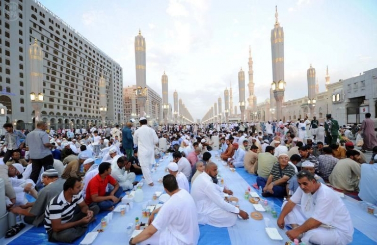 Ilustrasi Ramadhan di Mekah (iluminasi.com)