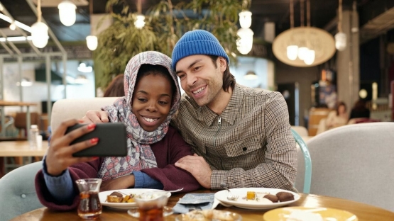 Silaturahmi Virtual | pexels.com