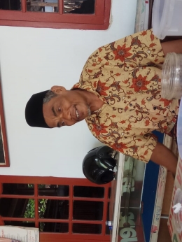 Moch Hatta Salah Satu Pendiri Yayasan Dan Tokoh Sesepuh Burangkeng|Dok Yayasan Hatta Kali Soka