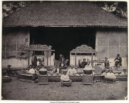 pertunjukan gamelan di Bandung| Prentenkabinet Leiden/Woodbury & Page