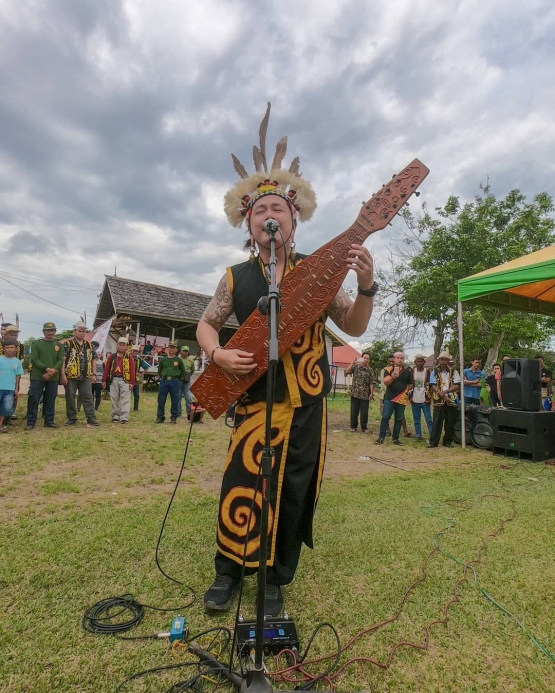 Sampek sudah menjadi alat musik modern dalam setiap pertunjukkan seni I Dok IG @exotickaltim