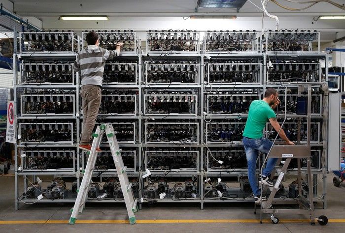 Peralatan Minning Bitcoin/ Sumber: https://inet.detik.com