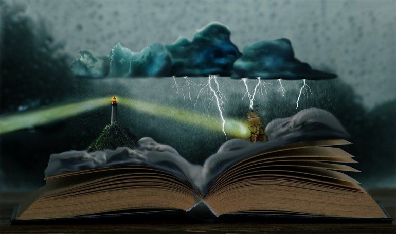 ilustrasi gambar untuk puisi buku-buku dan mimpi buruk dari pixabay.com