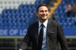 Frank Lampard dikaitkan dengan Crystal Palace (sumber : kompas.com)
