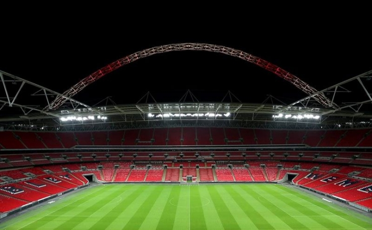 Stadion Wembley, stadion kebanggaan masyarakat Inggris khususnya warga Kota London menjadi salah satu venue di Euro 2020 (Foto: Professional Electrician).