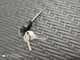 Kunci motor teman saya yang hilang dompet STNK-nya, sumber: dokpri