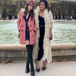 Emily in Paris Fashion, Source: instagram @emilyinparisoutfits