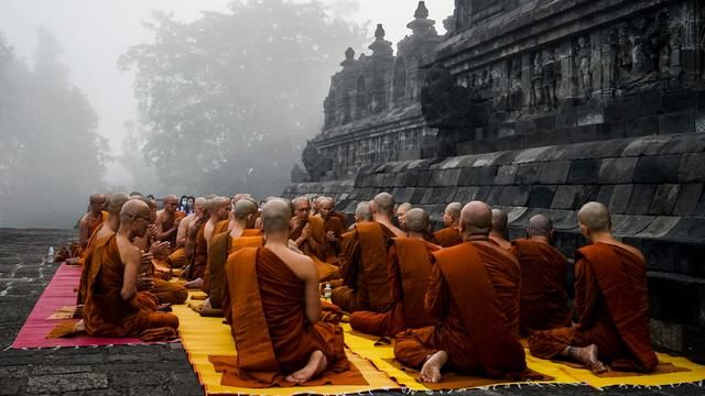 Siapa Penganut Agama Buddha, Berapa Umatnya, dan Bagaimana Nasibnya? (liputan6.com)