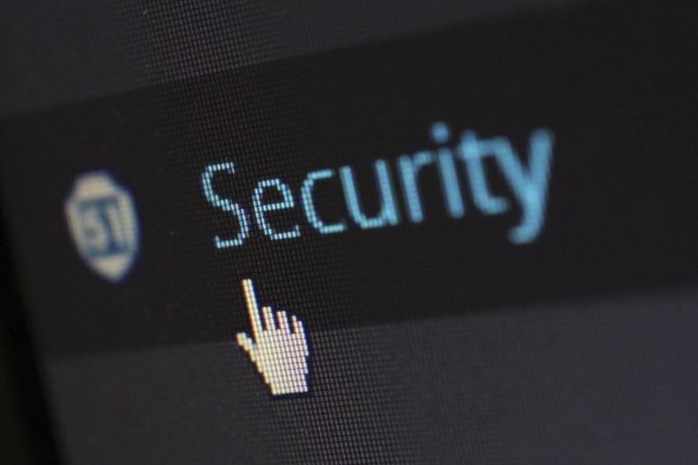 Ilustrasi keamanan dalam perangkat digital. Sumber: Pexels/Pixabay