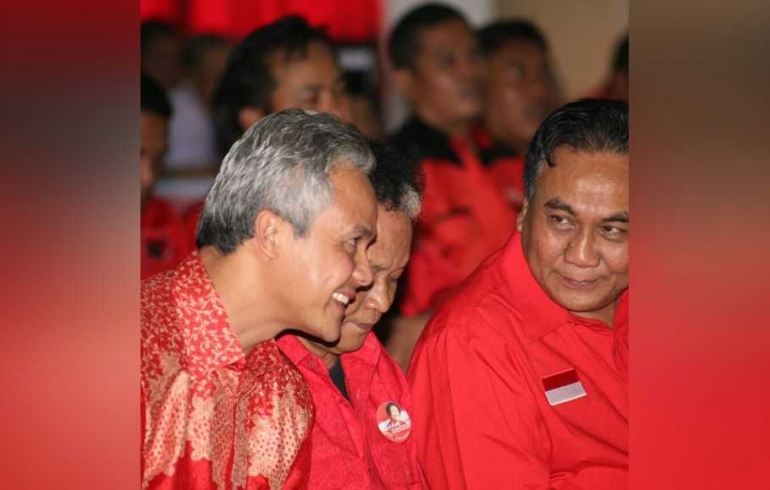 Ganjar Pranowo dan Bambang Wuryanto atau Bambang Pacul di Semarang, 2015 (Foto: Suara Pembaruan/ Willy Masaharu).
