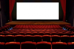 Nonton film di bioskop sendirian itu punya sensasi tersendiri (sumber: Kompas.com)