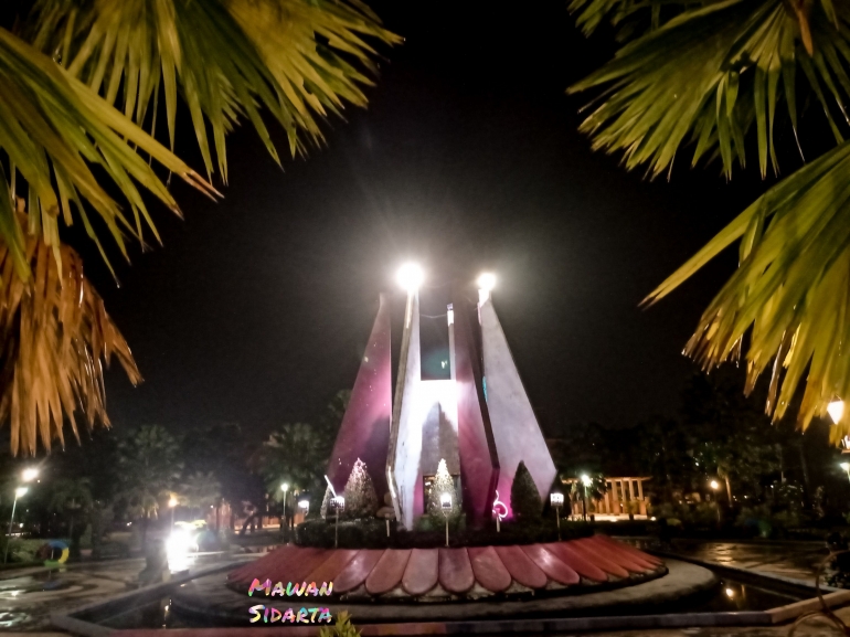 Salah satu view Alun-alun Mojokerto (Dokumentasi Mawan Sidarta) 