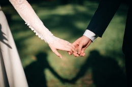 Pesta Adat Nikah Bisa Disederhanakan selama Pandemi Covid-19 (unsplash/jeremy wong)