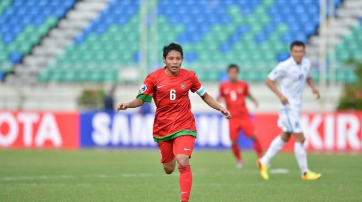 Evan Dimas. kapten Timnas Garuda dalam menghadapi kualifikasi Piala Dunia 2022 dan kualifikasi Piala Asia 2023 (Foto The-AFC.com)