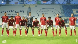 Skuad Garuda saat akan melakoni laga melawan Thailand di Stadion Al-Maktoum, Dubai | Sumber: www.instagram.com/pssi