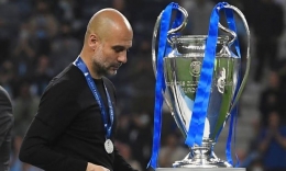 Pep Guardiola gagal mengantar Manchester City meraih trofi Liga Champions musim 2020/21 (31/5/21). Sumber foto: Pierre-Philippe Marcou/Getty Images via the Guardian.com