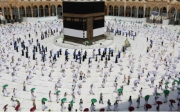 Audit dana haji diperlukan untuk membendung persepsi negatif sekaligus memperkuat kepercayaan masyarakat (foto: arabnews.com)