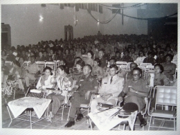 Sarwo Edhie Wibowo dalam sebuah acara saat menjabat sebagai  Gubernur Akabri Udarat, 1970 - 1974 (Dokpri)