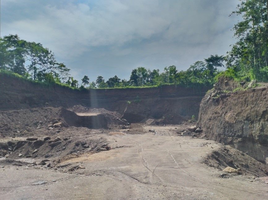 Dampak Pertambangan Galian C Bagi Masyarakat Dan Lingkungan Halaman 1 ...