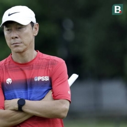 Shin Tae-yong asal Korea Selatan, pelatih Timnas Indonesia. Sumber Gambar ; bola.com