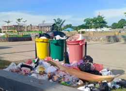 Ilustrasi: Kondisi sampah di Indonesia sudah tidak terkendali. Sumber: Dok.Pribadi #GiF