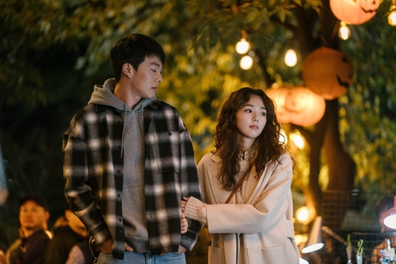 Jang Hyeok (Jang Ki Young) & Da Eun (Chae Soo Bin) di film 