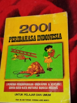 Buku peribahasa Indonesia (dokpri)