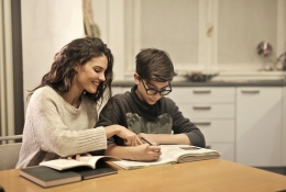 Tips Supaya Anak Tidak Bosan Belajar Daring di Rumah (Pexels)